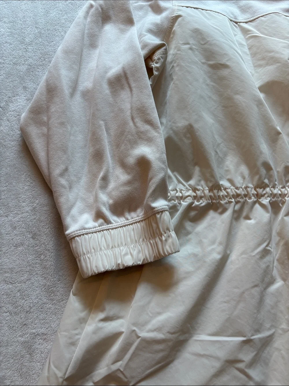 Athleta light cream